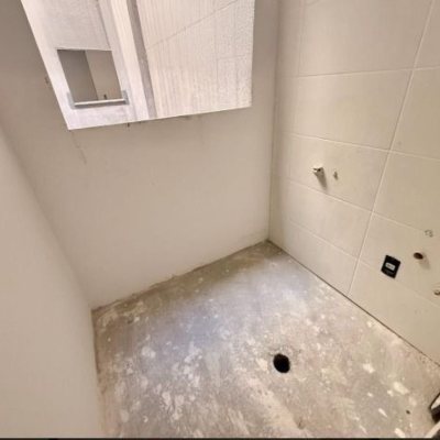 Apartamentos com 74m², 2 quartos (sendo 1 suíte), 10 garagens, no bairro Ingleses do Rio Vermelho em Florianópolis