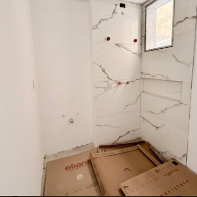 Apartamentos com 74m², 2 quartos (sendo 1 suíte), 10 garagens, no bairro Ingleses do Rio Vermelho em Florianópolis