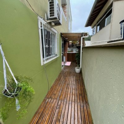 Apartamentos com 56m², 2 quartos (sendo 1 suíte), 1 garagem, no bairro Campeche em Florianópolis
