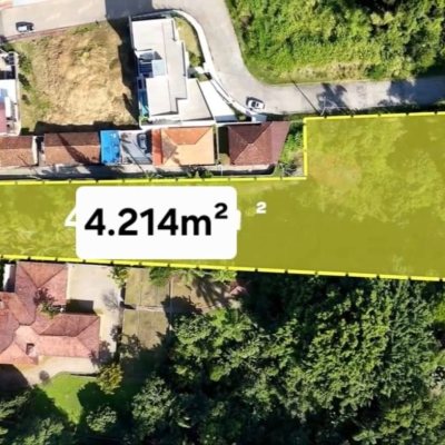 Terreno Comercial/Residencial com 4214m², no bairro Ponta De Baixo em São José