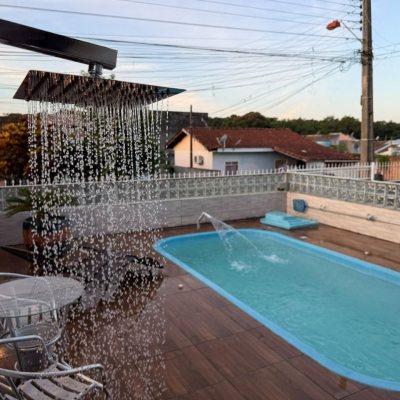 Casa Residencial com 63m², 3 quartos, 3 garagens, no bairro Forquilhas em São José