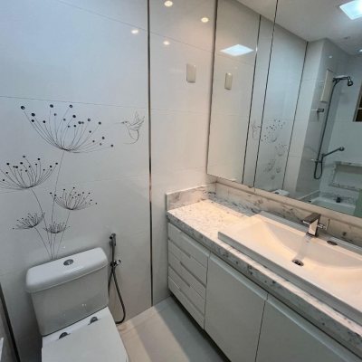 Apartamentos com 87m², 3 quartos (sendo 1 suíte), 2 garagens, no bairro Campinas em São José
