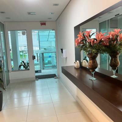 Apartamentos com 87m², 3 quartos (sendo 1 suíte), 2 garagens, no bairro Campinas em São José
