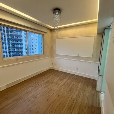 Apartamentos com 87m², 3 quartos (sendo 1 suíte), 2 garagens, no bairro Campinas em São José
