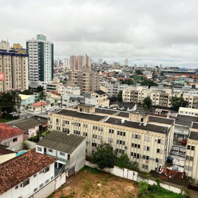 Apartamentos com 87m², 3 quartos (sendo 1 suíte), 2 garagens, no bairro Campinas em São José