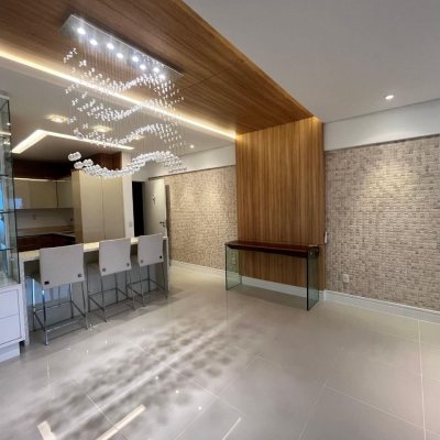 Apartamentos com 87m², 3 quartos (sendo 1 suíte), 2 garagens, no bairro Campinas em São José