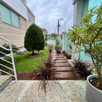 Apartamentos com 87m², 3 quartos (sendo 1 suíte), 2 garagens, no bairro Campinas em São José