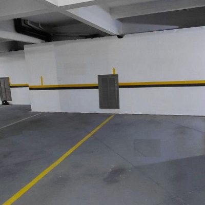 Sala com 32m², 1 garagem, no bairro Centro em Florianópolis