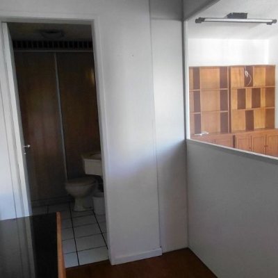 Sala com 32m², 1 garagem, no bairro Centro em Florianópolis