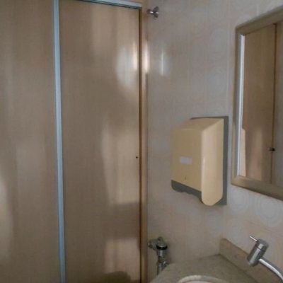 Sala com 32m², 1 garagem, no bairro Centro em Florianópolis