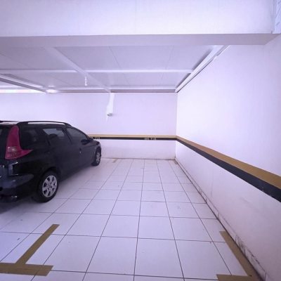 Apartamentos com 67m², 2 quartos, 1 suíte, 1 garagem, no bairro Centro em Florianópolis