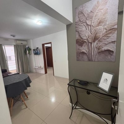 Apartamentos com 67m², 2 quartos, 1 suíte, 1 garagem, no bairro Centro em Florianópolis