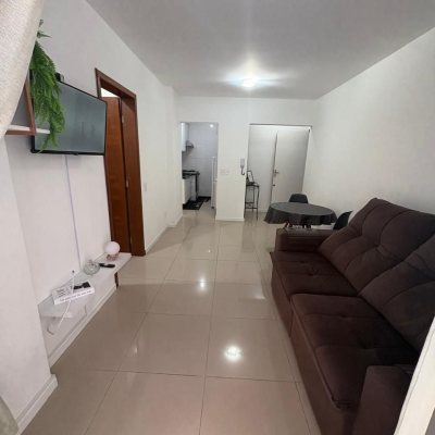 Apartamentos com 67m², 2 quartos, 1 suíte, 1 garagem, no bairro Centro em Florianópolis