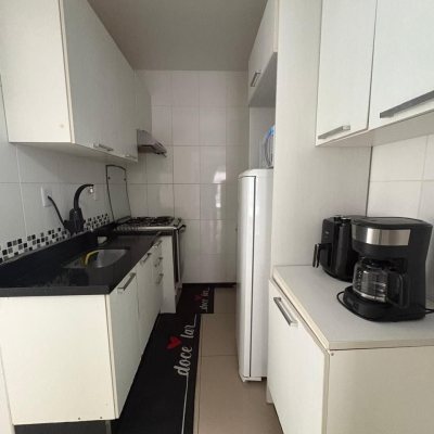Apartamentos com 67m², 2 quartos, 1 suíte, 1 garagem, no bairro Centro em Florianópolis