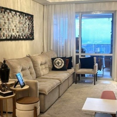 Apartamentos com 110m², 3 quartos (sendo 1 suíte), 2 garagens, no bairro Agronômica em Florianópolis