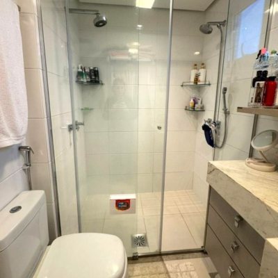 Apartamentos com 110m², 3 quartos (sendo 1 suíte), 2 garagens, no bairro Agronômica em Florianópolis