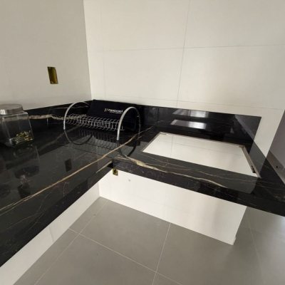 Casa Residencial com 50m², 2 quartos, 1 garagem, no bairro Barra Do Aririú em Palhoça