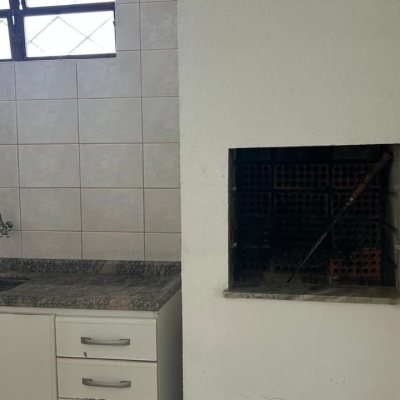 Apartamentos com 270m², 4 quartos (sendo 2 suítes), 3 garagens, no bairro Ingleses em Florianópolis