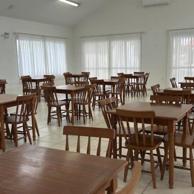 Apartamentos com 270m², 4 quartos (sendo 2 suítes), 3 garagens, no bairro Ingleses em Florianópolis