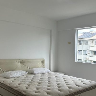 Apartamentos com 270m², 4 quartos (sendo 2 suítes), 3 garagens, no bairro Ingleses em Florianópolis
