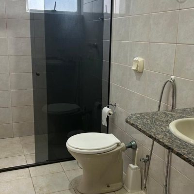 Apartamentos com 270m², 4 quartos (sendo 2 suítes), 3 garagens, no bairro Ingleses em Florianópolis