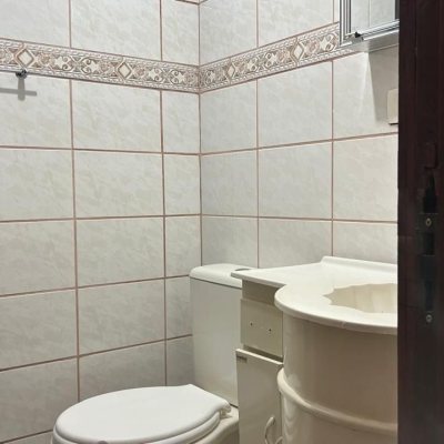 Apartamentos com 270m², 4 quartos (sendo 2 suítes), 3 garagens, no bairro Ingleses em Florianópolis