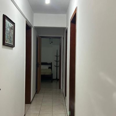 Apartamentos com 270m², 4 quartos (sendo 2 suítes), 3 garagens, no bairro Ingleses em Florianópolis