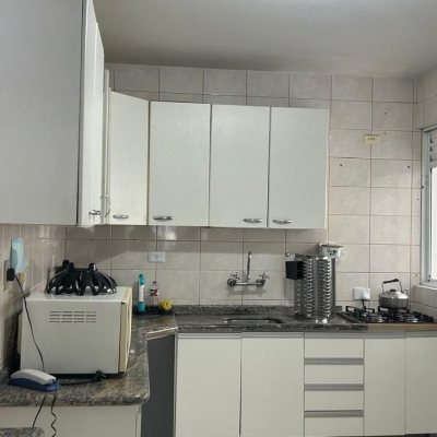 Apartamentos com 270m², 4 quartos (sendo 2 suítes), 3 garagens, no bairro Ingleses em Florianópolis
