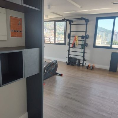 Apartamentos com 63m², 2 quartos (sendo 1 suíte), 1 garagem, no bairro Trindade em Florianópolis