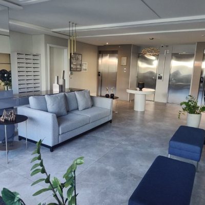 Apartamentos com 63m², 2 quartos (sendo 1 suíte), 1 garagem, no bairro Trindade em Florianópolis