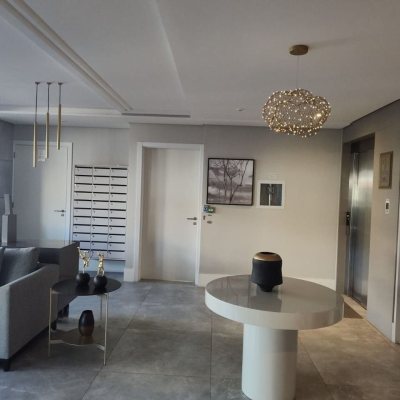 Apartamentos com 63m², 2 quartos (sendo 1 suíte), 1 garagem, no bairro Trindade em Florianópolis