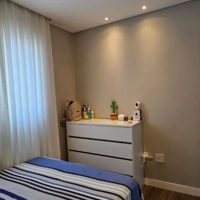 Apartamentos com 63m², 2 quartos (sendo 1 suíte), 1 garagem, no bairro Trindade em Florianópolis