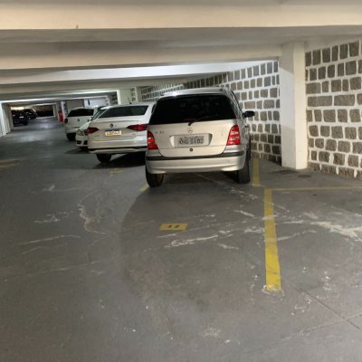 Apartamentos com 176m², 4 quartos (sendo 1 suíte), 1 garagem, no bairro Centro em Florianópolis