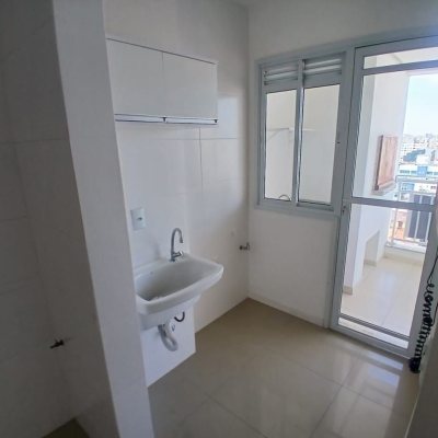 Apartamentos com 76m², 2 quartos (sendo 1 suíte), 1 garagem, no bairro Bela Vista em São José