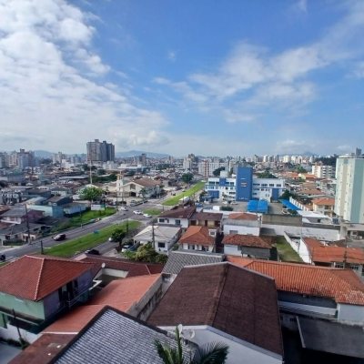 Apartamentos com 76m², 2 quartos (sendo 1 suíte), 1 garagem, no bairro Bela Vista em São José