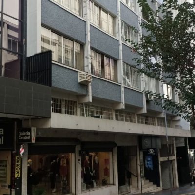 Apartamentos com 100m², 3 quartos, 1 garagem, no bairro Centro em Florianópolis