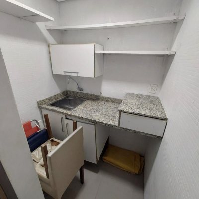 Apartamentos com 100m², 3 quartos, 1 garagem, no bairro Centro em Florianópolis
