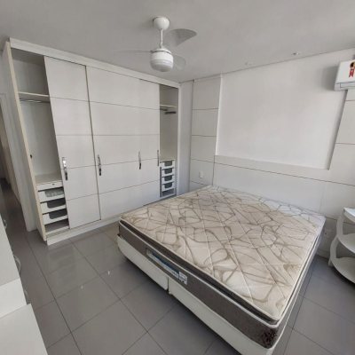 Apartamentos com 100m², 3 quartos, 1 garagem, no bairro Centro em Florianópolis