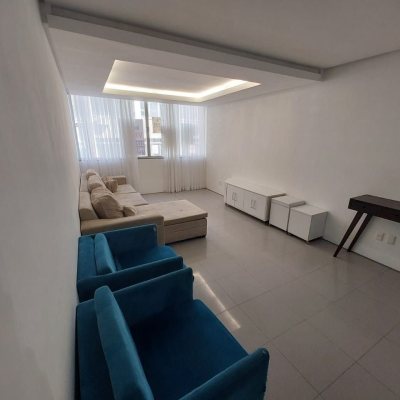 Apartamentos com 100m², 3 quartos, 1 garagem, no bairro Centro em Florianópolis