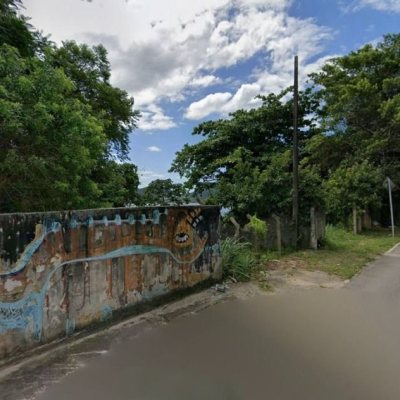 Terreno Comercial/Residencial com 863m², no bairro João Paulo em Florianópolis