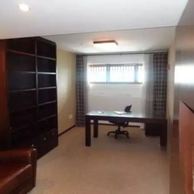 Casa Residencial com 542m², 3 quartos (sendo 3 suítes), 4 garagens, no bairro Itaguaçu em Florianópolis