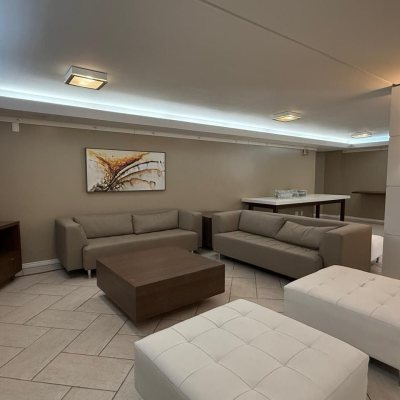 Apartamentos com 123m², 3 quartos (sendo 1 suíte), 1 garagem, no bairro Centro em Florianópolis