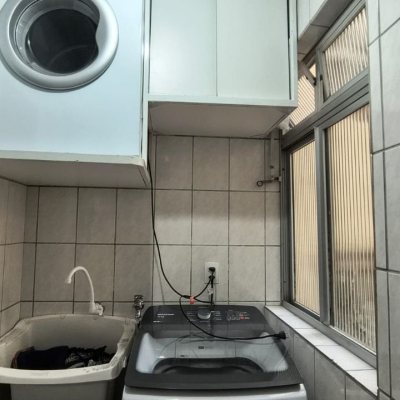 Apartamentos com 74m², 3 quartos, 1 garagem, no bairro Capoeiras em Florianópolis