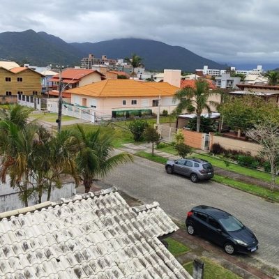 Sobrado Residencial com 105m², 3 quartos (sendo 1 suíte), 1 garagem, no bairro Campeche em Florianopolis