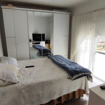 Sobrado Residencial com 105m², 3 quartos (sendo 1 suíte), 1 garagem, no bairro Campeche em Florianopolis