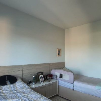 Apartamentos com 133m², 3 quartos (sendo 1 suíte), 1 garagem, no bairro Balneário em Florianópolis