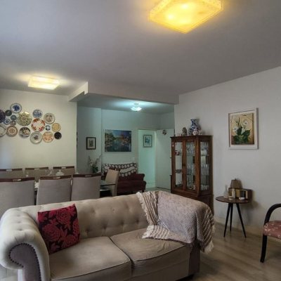 Apartamentos com 133m², 3 quartos (sendo 1 suíte), 1 garagem, no bairro Balneário em Florianópolis