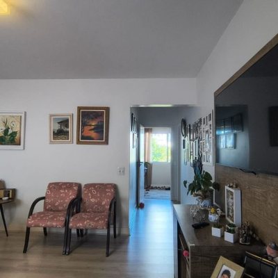 Apartamentos com 133m², 3 quartos (sendo 1 suíte), 1 garagem, no bairro Balneário em Florianópolis