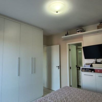 Apartamentos com 133m², 3 quartos (sendo 1 suíte), 1 garagem, no bairro Balneário em Florianópolis