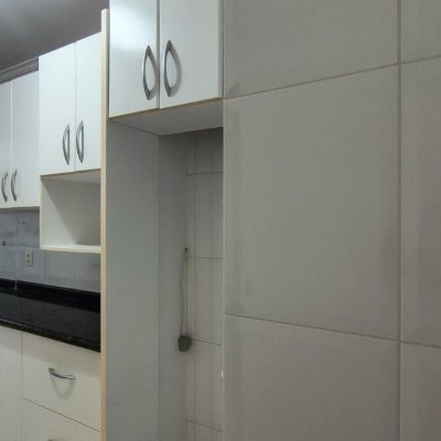 Apartamentos com 114m², 3 quartos (sendo 1 suíte), 1 garagem, no bairro Coqueiros em Florianópolis